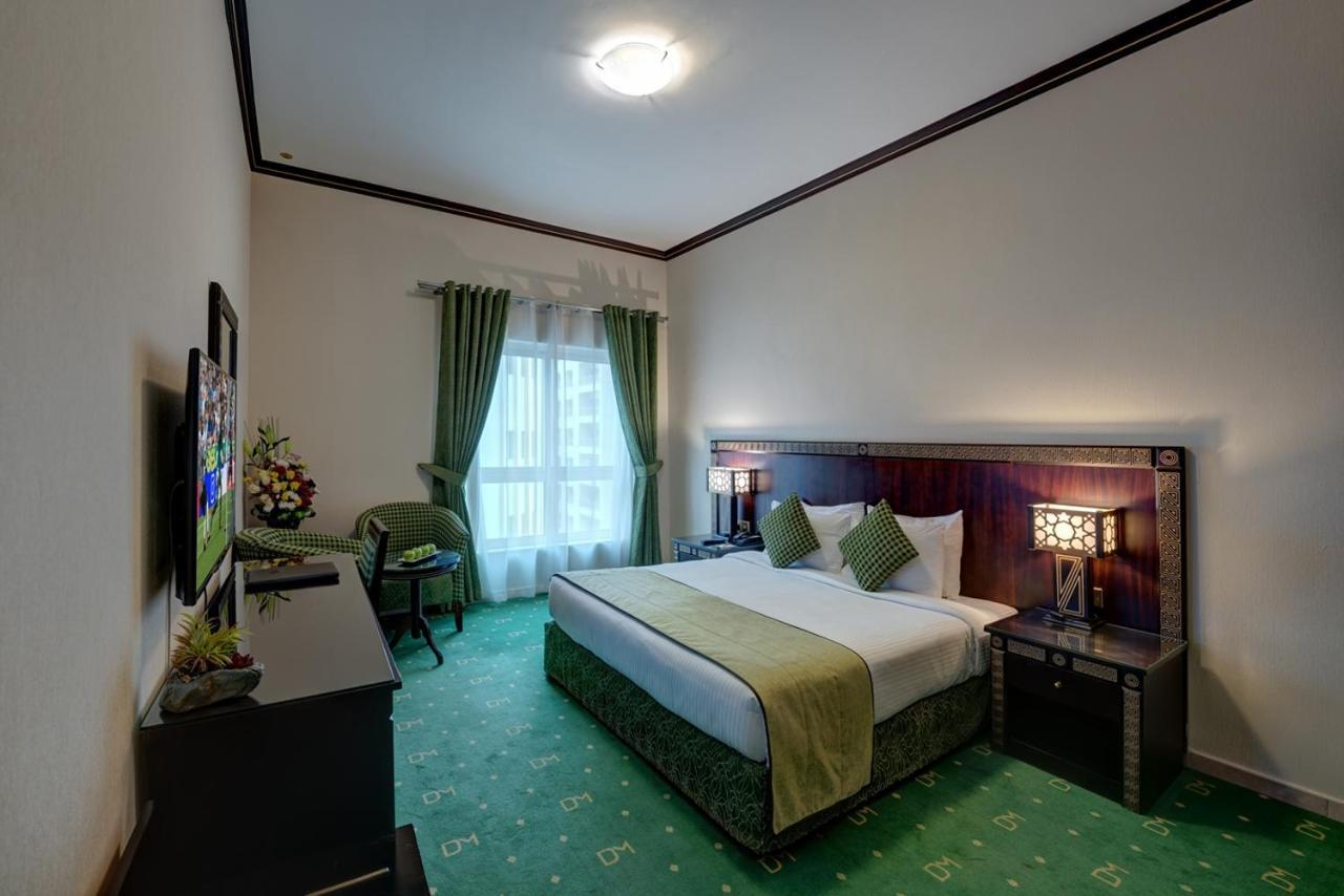 Lotus Downtown Metro Hotel Apartments Dubai Bagian luar foto